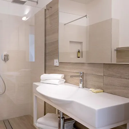 ホテル Youmami Wellness&spa 4*