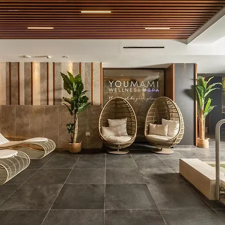 Youmami Wellness&spa 4* Джулианова