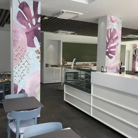 ホテル Youmami Wellness&spa 4*